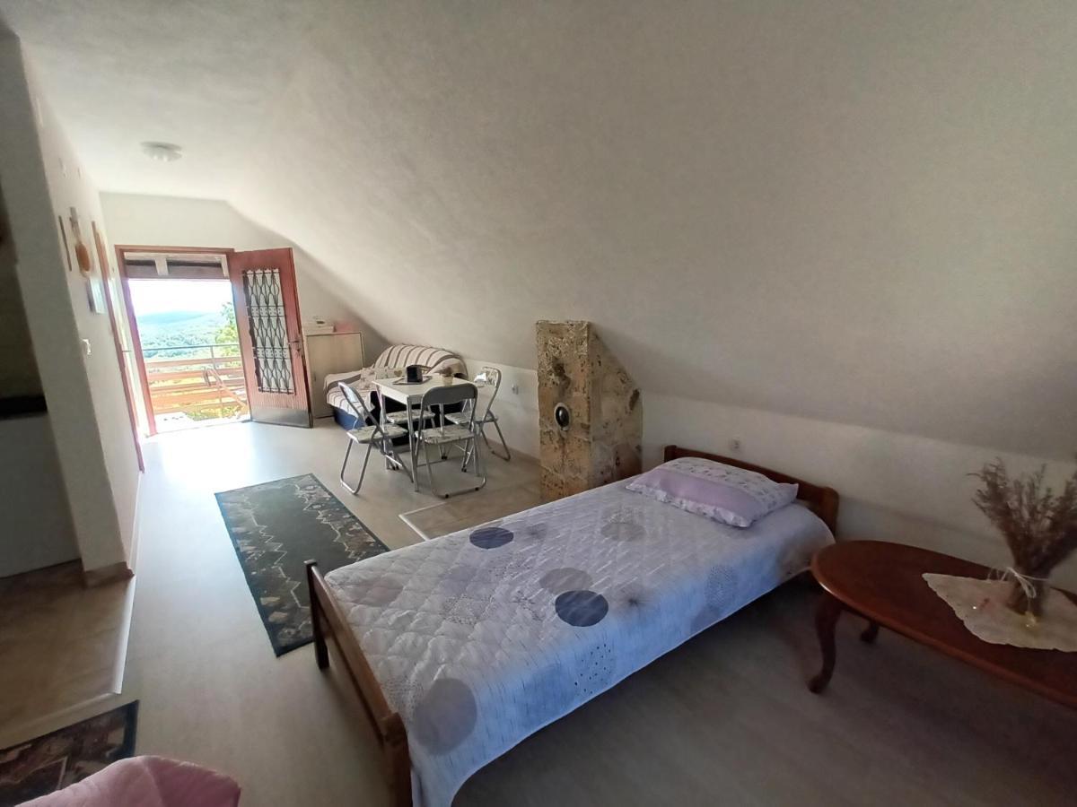 Guesthouse Loncar Plitvicka Jezera Exterior photo
