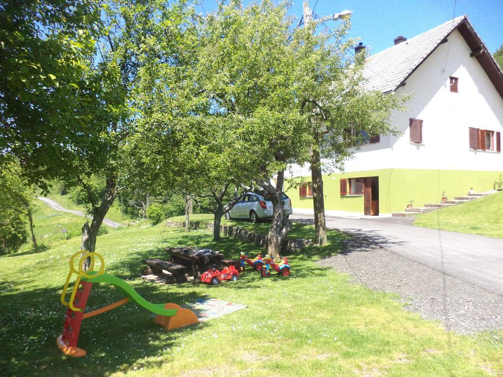 Guesthouse Loncar Plitvicka Jezera Exterior photo